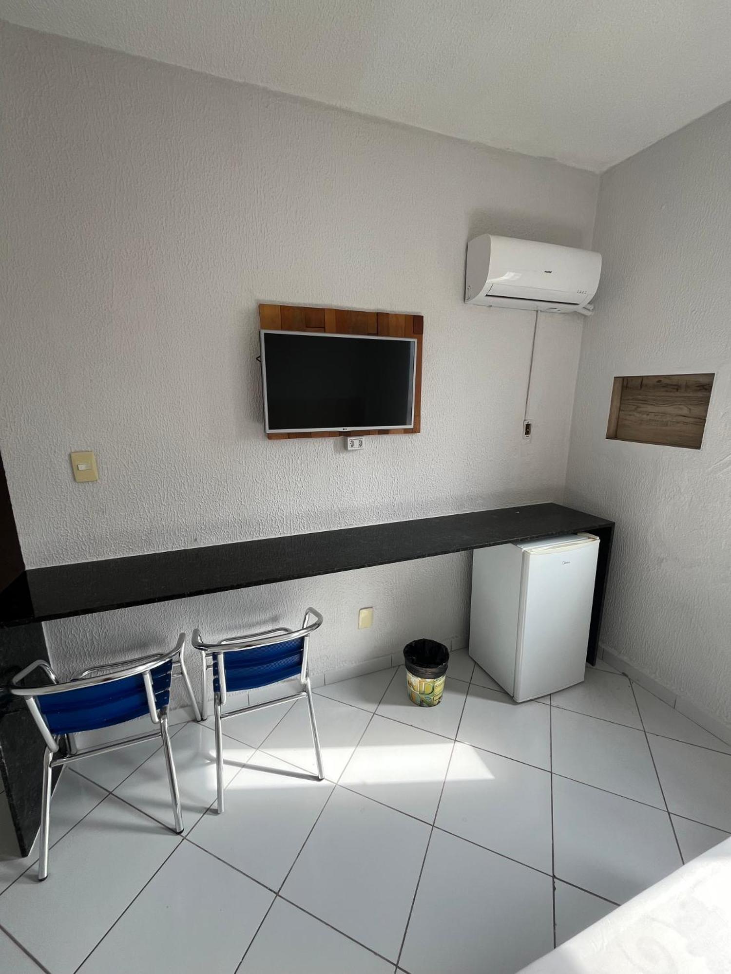 Pousada La Naila Bertioga Buitenkant foto